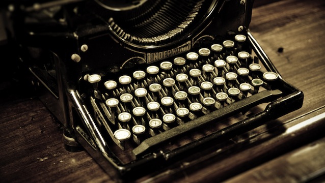Máquina de escribir antigua para escribir un best seller